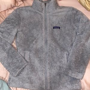 gray patagonia zip up jacket